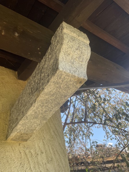 Mensole in granito