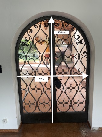 Porte in metallo con vetri