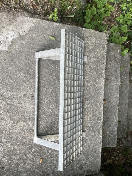 Scalini in acciaio zincato