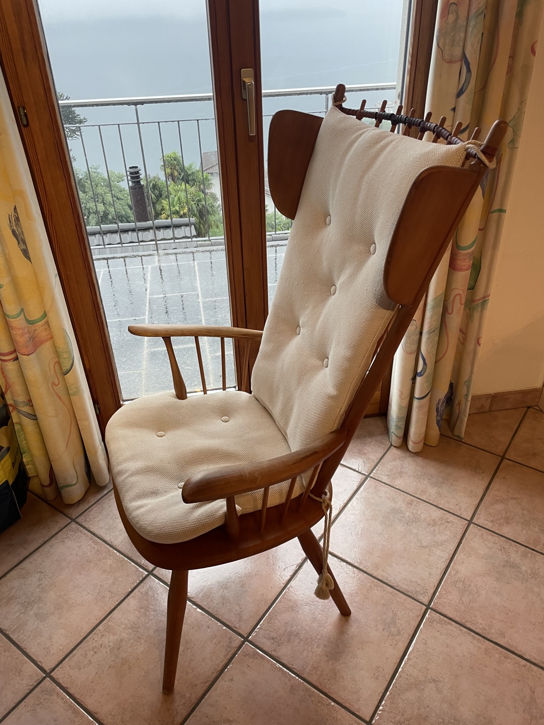 Sedia vintage in legno massiccio Albert Haberer